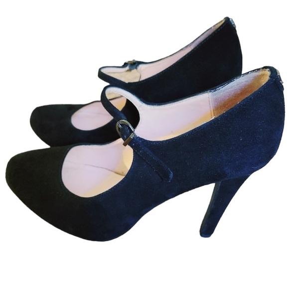 Guess Black 4 & 1/2" Pump Heels SZ 9.5 M - Picture 1 of 6